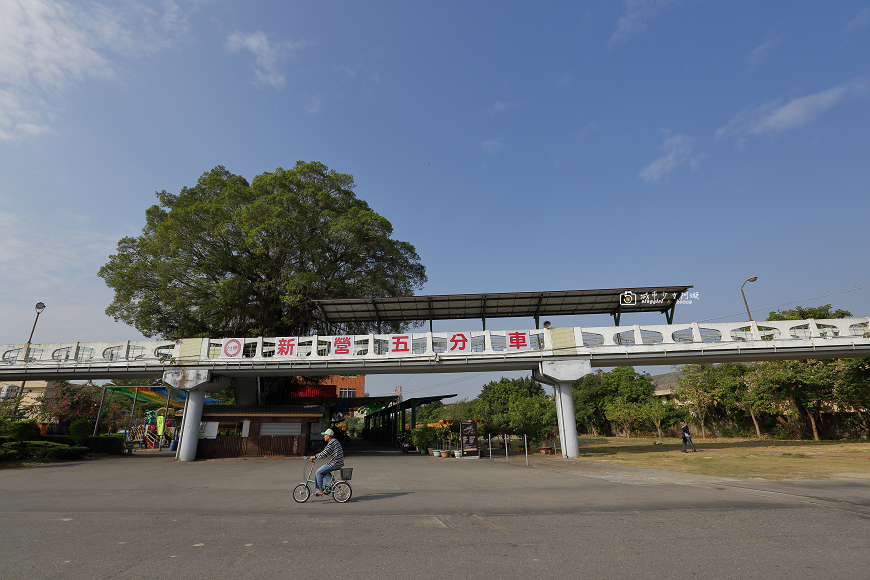 [台南旅遊]台南新玩法！搭懷舊「勝利號」看舊鐵道、吃冰，藍皮列車加上蒂芬妮藍車廂，超級美～ @城市少女阿璇