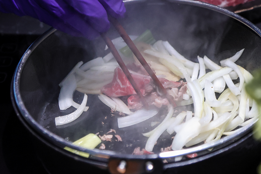 [南投美食]埔里超人氣火鍋！在質感日式空間享用精緻鍋物，新鮮食材高水準美味，埔里餐廳推薦｜渡之島日高鍋物 @城市少女阿璇