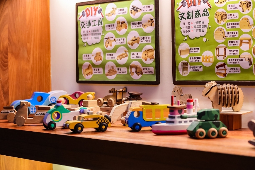 [台南景點]美雅家具觀光工廠｜白河親子景點推薦！五感認識木頭、木工DIY，大草皮放電一日遊 @城市少女阿璇
