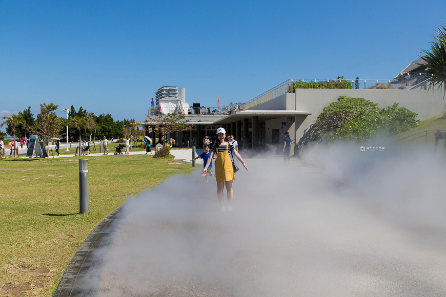 [日本旅遊]沖繩必訪景點，超大透明水槽賞鯨鯊   免費海豚表演  絕美海景   沖縄美ら海水族館｜沖繩美麗海水族館 @城市少女阿璇