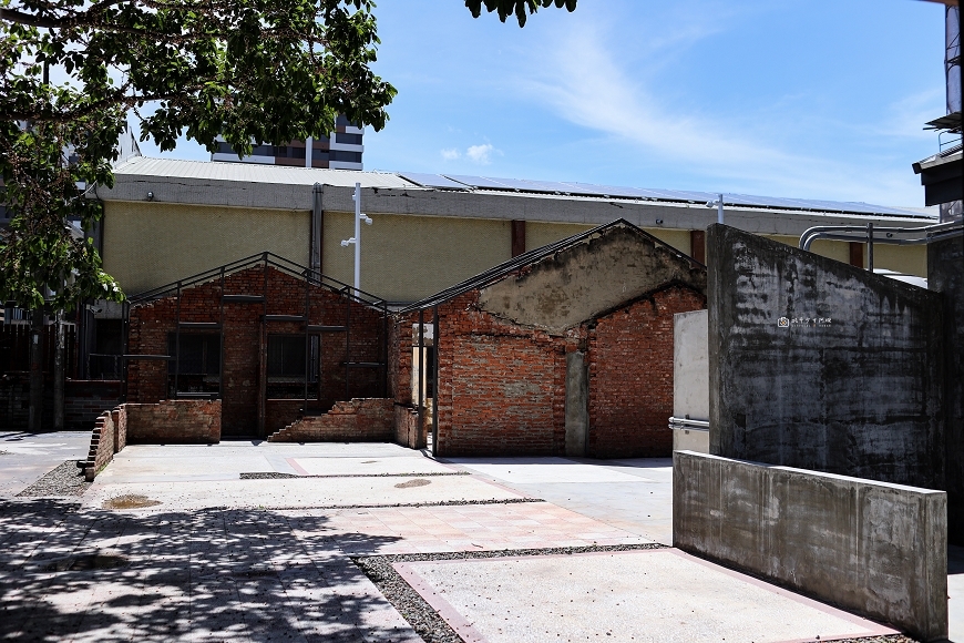 [台南景點]二空新村文化園區，台南新景點！空軍眷村大改造，復古文青風超好拍｜仁德二空新村(原二空眷村) @城市少女阿璇