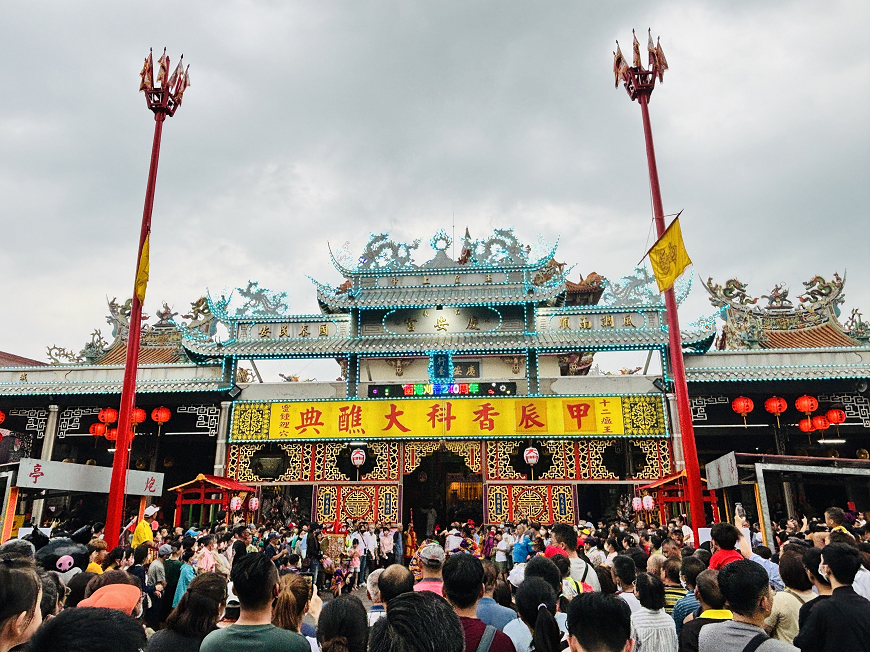 [台南美食]西港廟口的在地好滋味  滿滿海鮮料多湯頭鮮甜  西港美食推薦｜頭哥海產粥 @城市少女阿璇