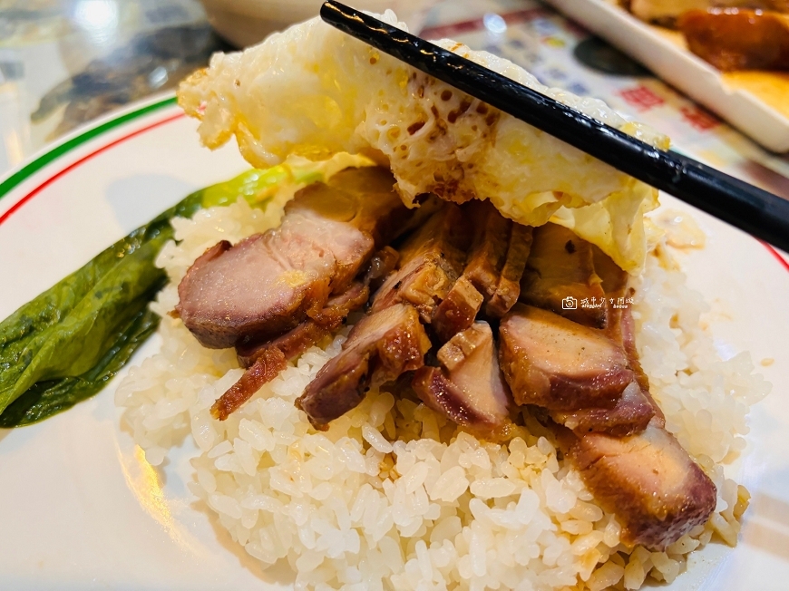 [台南美食]CP值超高！台南必吃的港式茶餐廳，口味道地又價格親民，台南港式茶餐廳推薦｜小香港茶餐廳 @城市少女阿璇