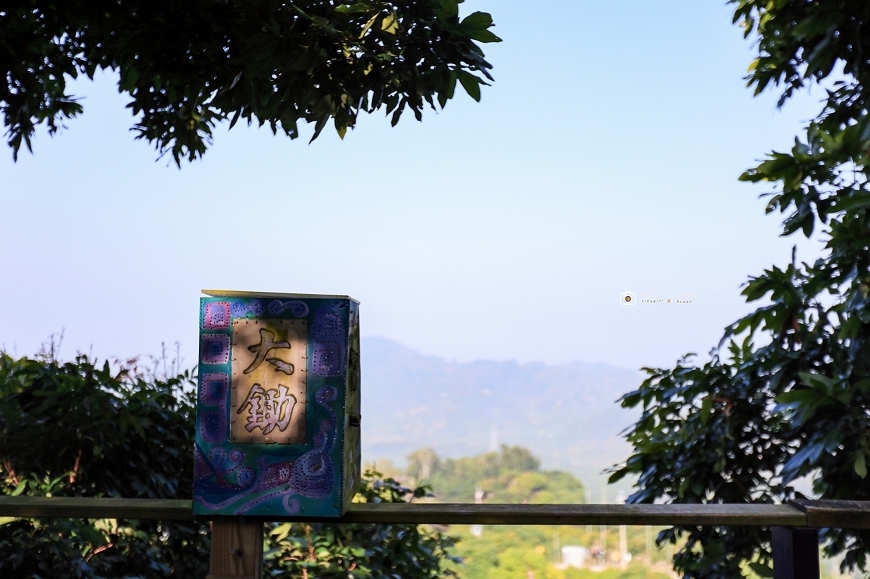 [台南旅遊]高人氣東山咖啡館，山巒美景一覽無遺，大鋤花間咖啡生態農場，東山175咖啡公路景觀餐廳推薦 @城市少女阿璇