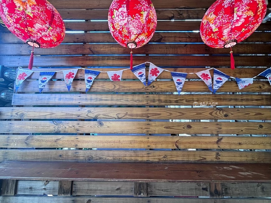 [台南美食]安平運河邊的復古人氣冰店！季節限定水果冰、古早味布丁必吃｜南泉冰菓室 @城市少女阿璇