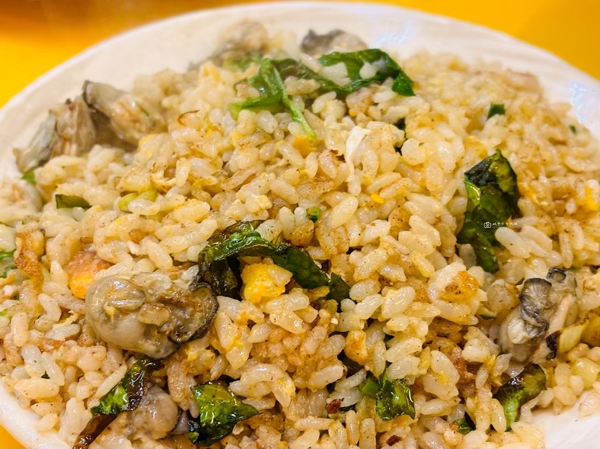 [台北美食]寧夏夜市必吃小吃，經典夜市美味蚵仔煎，寧夏夜市推薦｜蚵仔煎大王 @城市少女阿璇