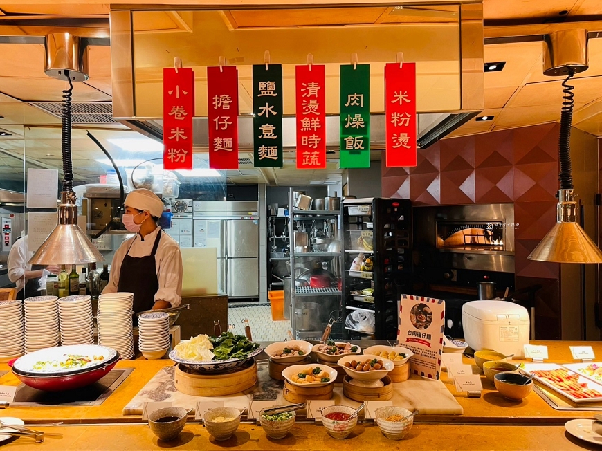[台南住宿]不只樓層台南最高，服務也很頂！獨享全市最美風景，賓至如歸質感享受，超豐盛歐式自助餐，台南五星級飯店推薦｜台南遠東香格里拉 @城市少女阿璇