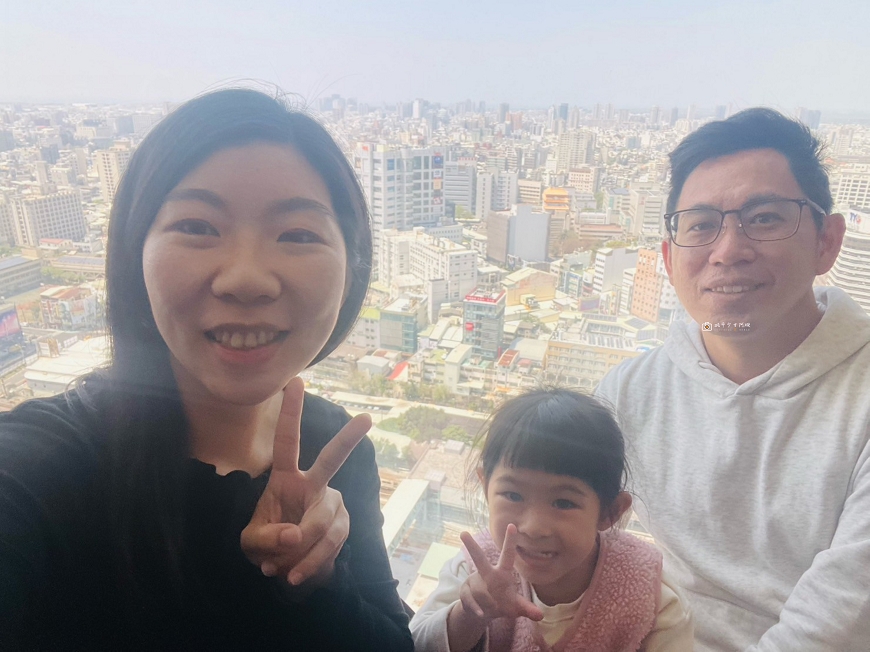 [台南住宿]不只樓層台南最高，服務也很頂！獨享全市最美風景，賓至如歸質感享受，超豐盛歐式自助餐，台南五星級飯店推薦｜台南遠東香格里拉 @城市少女阿璇