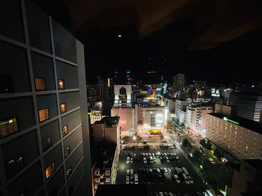 [日本旅遊]步行即到狸小路！逛街吃飯都方便的星級住宿，自由行札幌住宿推薦｜札幌美居酒店(Mercure Sapporo) @城市少女阿璇
