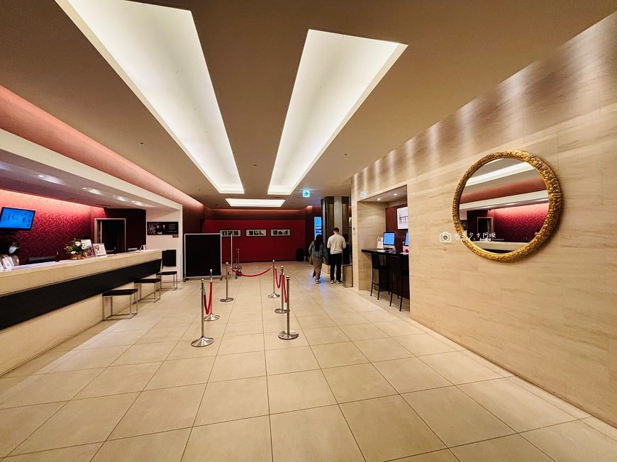 [日本旅遊]步行即到狸小路！逛街吃飯都方便的星級住宿，自由行札幌住宿推薦｜札幌美居酒店(Mercure Sapporo) @城市少女阿璇