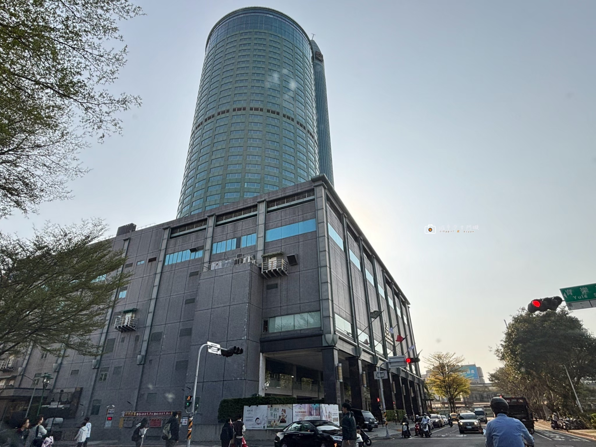 [台南住宿]不只樓層台南最高，服務也很頂！獨享全市最美風景，賓至如歸質感享受，超豐盛歐式自助餐，台南五星級飯店推薦｜台南遠東香格里拉 @城市少女阿璇