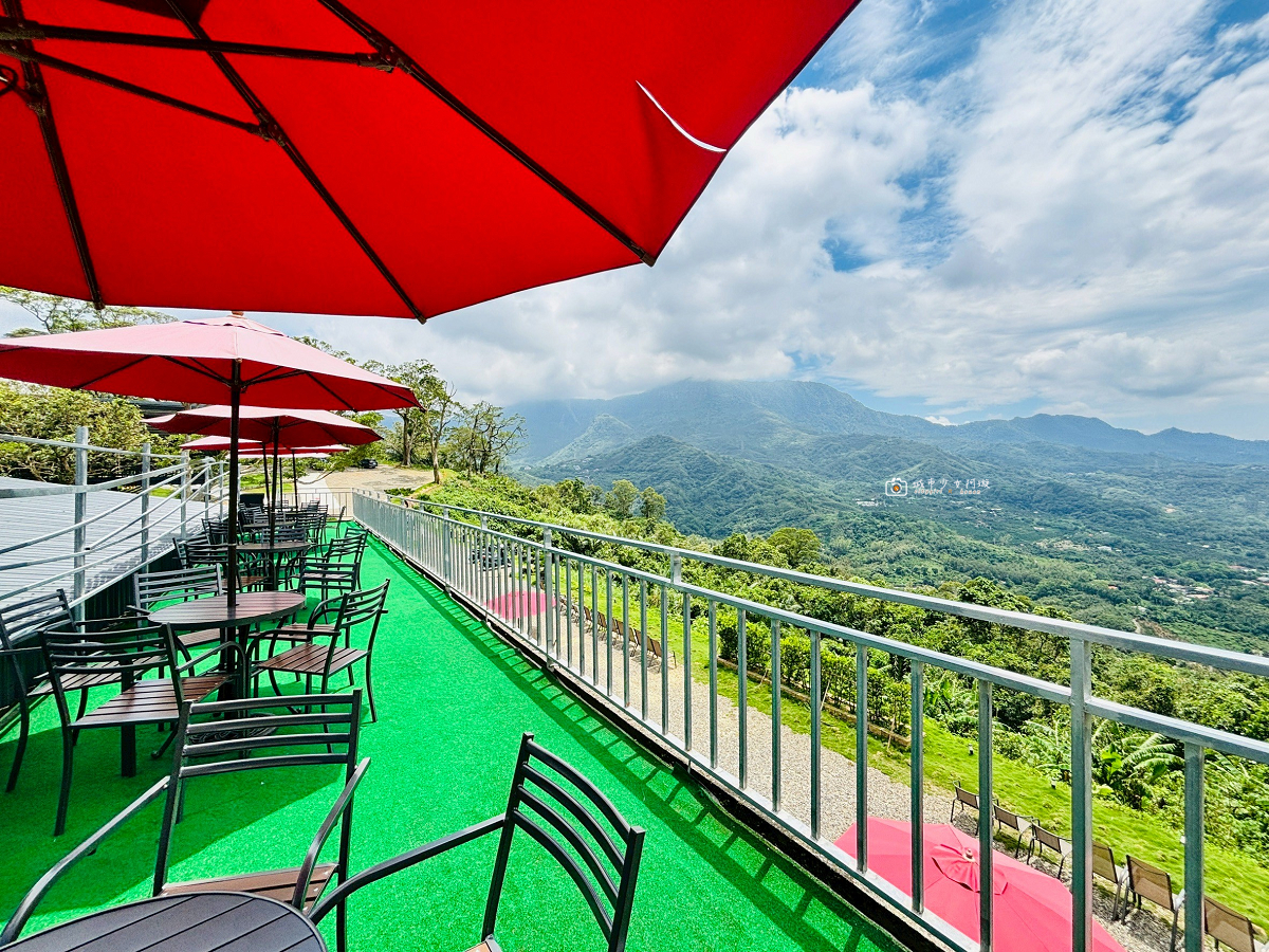 [台南美食]享受山林美景的景觀餐廳，關子嶺山雲共度的祕密花園｜雨露森林景觀咖啡 @城市少女阿璇
