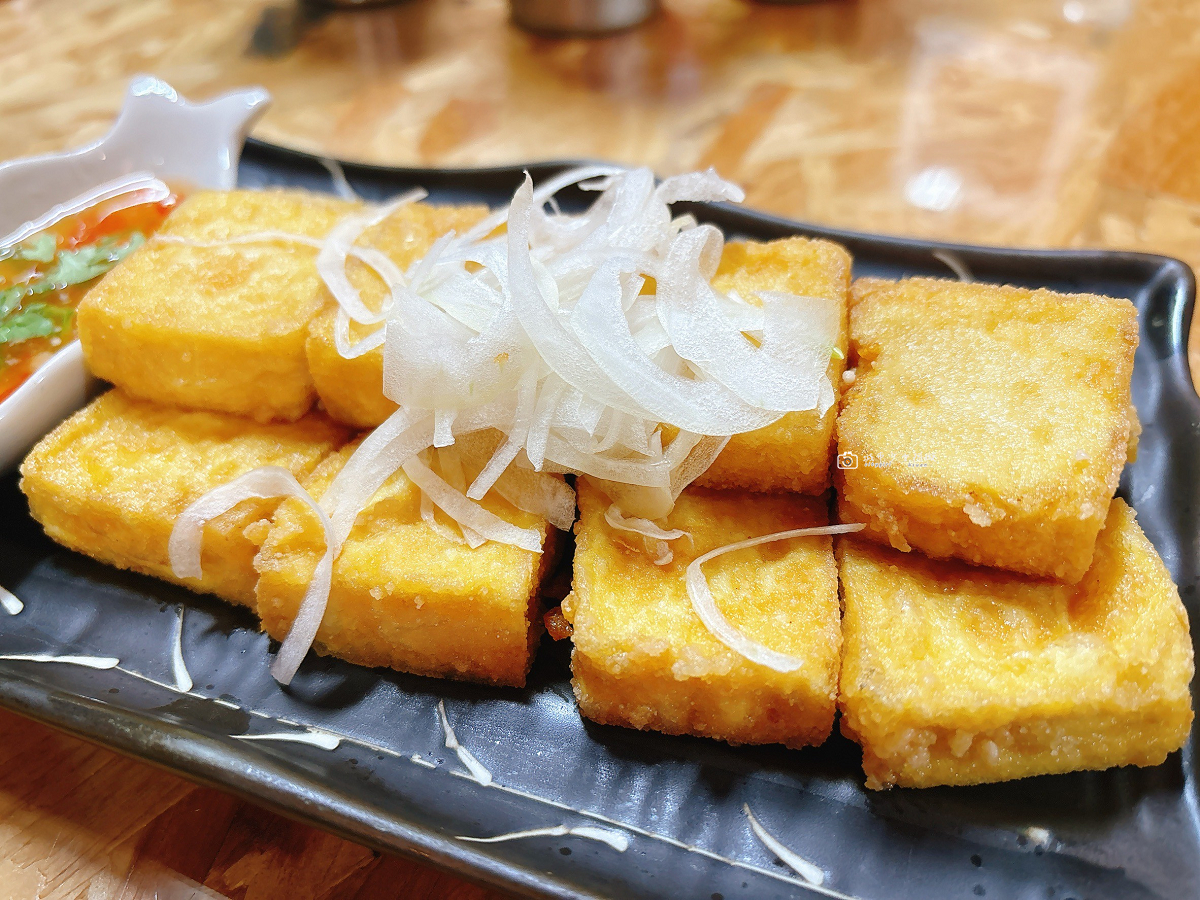 [台南美食]庭園式泰式餐廳停車方便，餐點份量實在又美味，麻豆聚餐餐廳推薦｜泰膳娘泰式料理 @城市少女阿璇