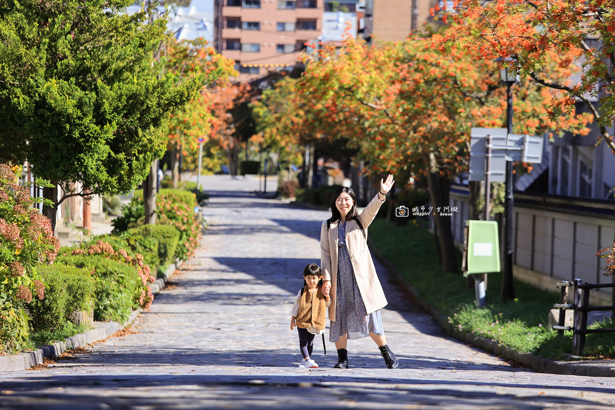 [日本旅遊]北海道自由行必訪八幡坂，函館浪漫海景坡道，散策景點推薦｜北海道函館八幡坂 @城市少女阿璇