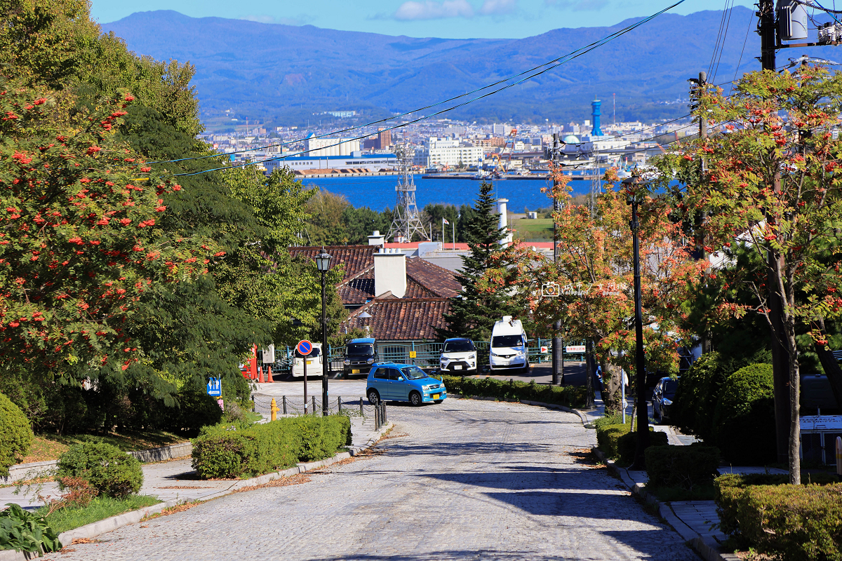 [日本旅遊]北海道自由行必訪八幡坂，函館浪漫海景坡道，散策景點推薦｜北海道函館八幡坂 @城市少女阿璇