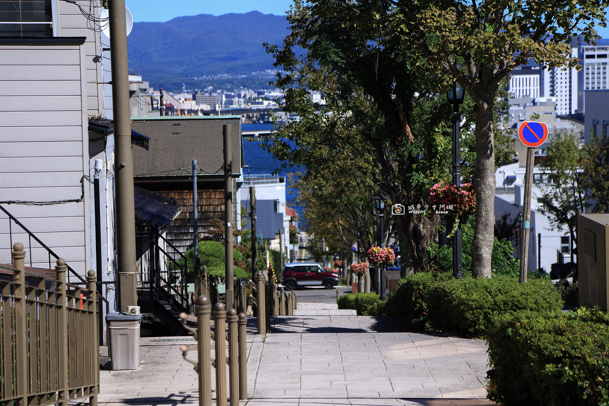 [日本旅遊]北海道自由行必訪八幡坂，函館浪漫海景坡道，散策景點推薦｜北海道函館八幡坂 @城市少女阿璇