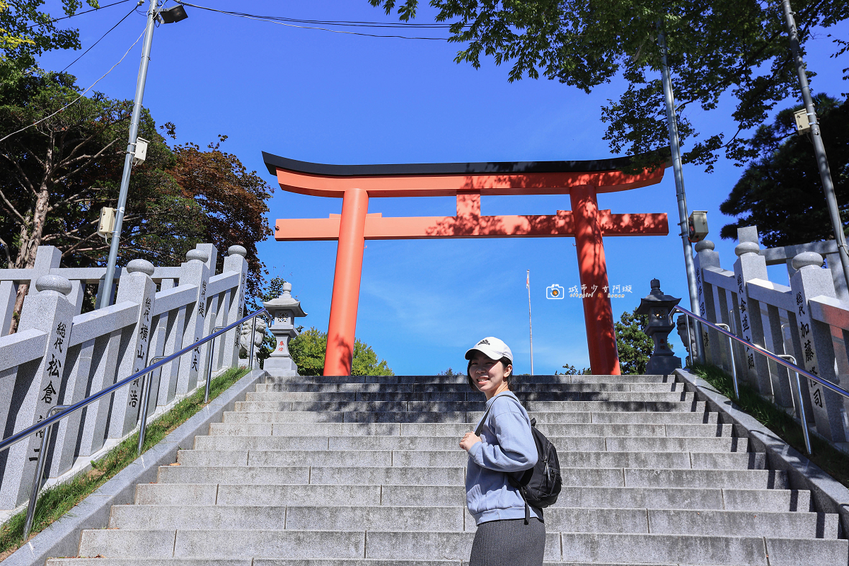 [日本旅遊] 北海道自由行推薦｜湯倉神社，神兔御守、魷魚籤詩、健康守護、寵物祈福神社 @城市少女阿璇