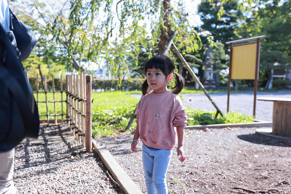 [日本旅遊] 北海道自由行推薦｜湯倉神社，神兔御守、魷魚籤詩、健康守護、寵物祈福神社 @城市少女阿璇
