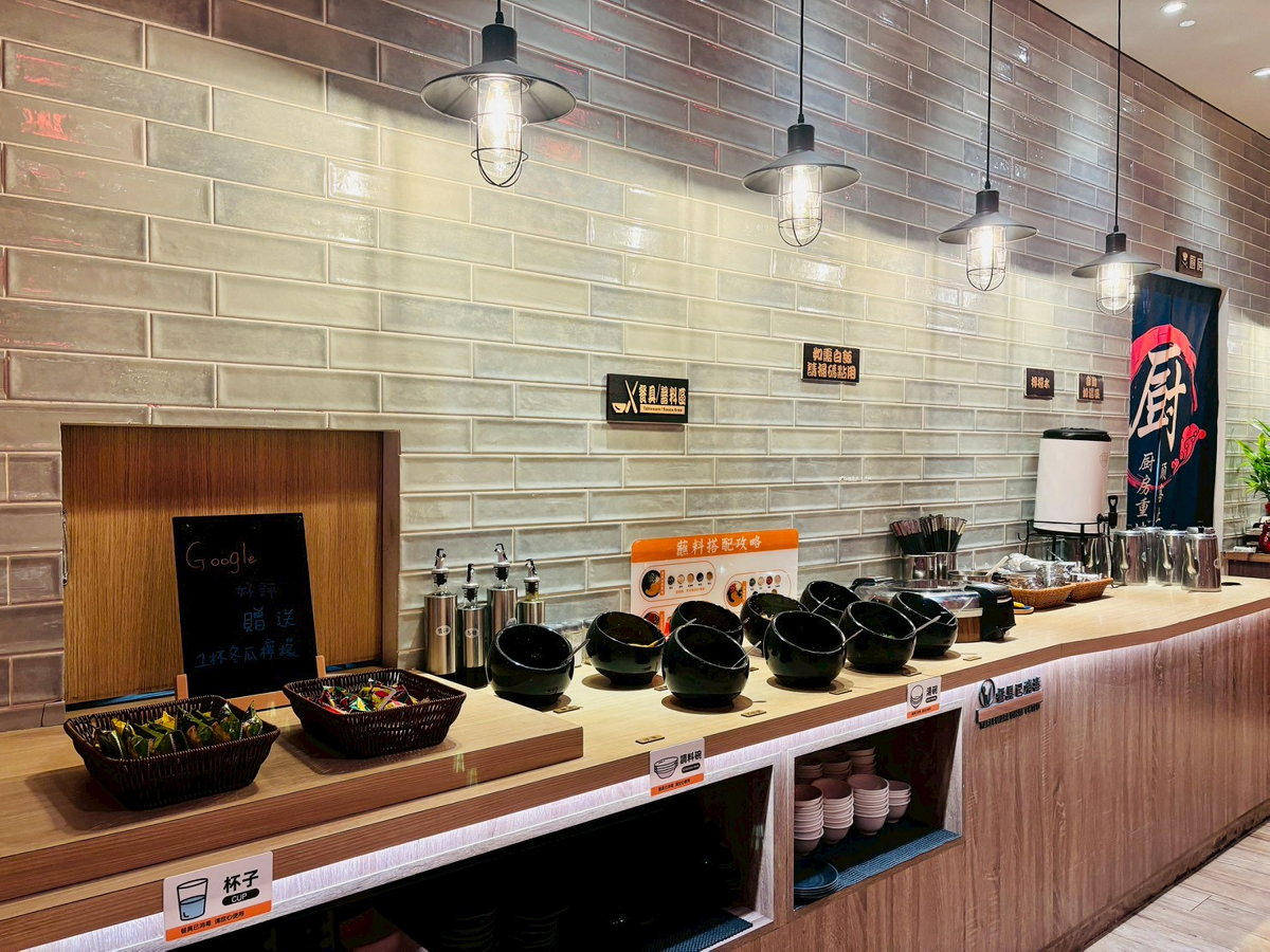 [台南美食]冬季火鍋進補首選，麻辣鍋、牛肉鍋、鱉火鍋一次滿足｜辣麼牛川味麻辣火鍋 @城市少女阿璇