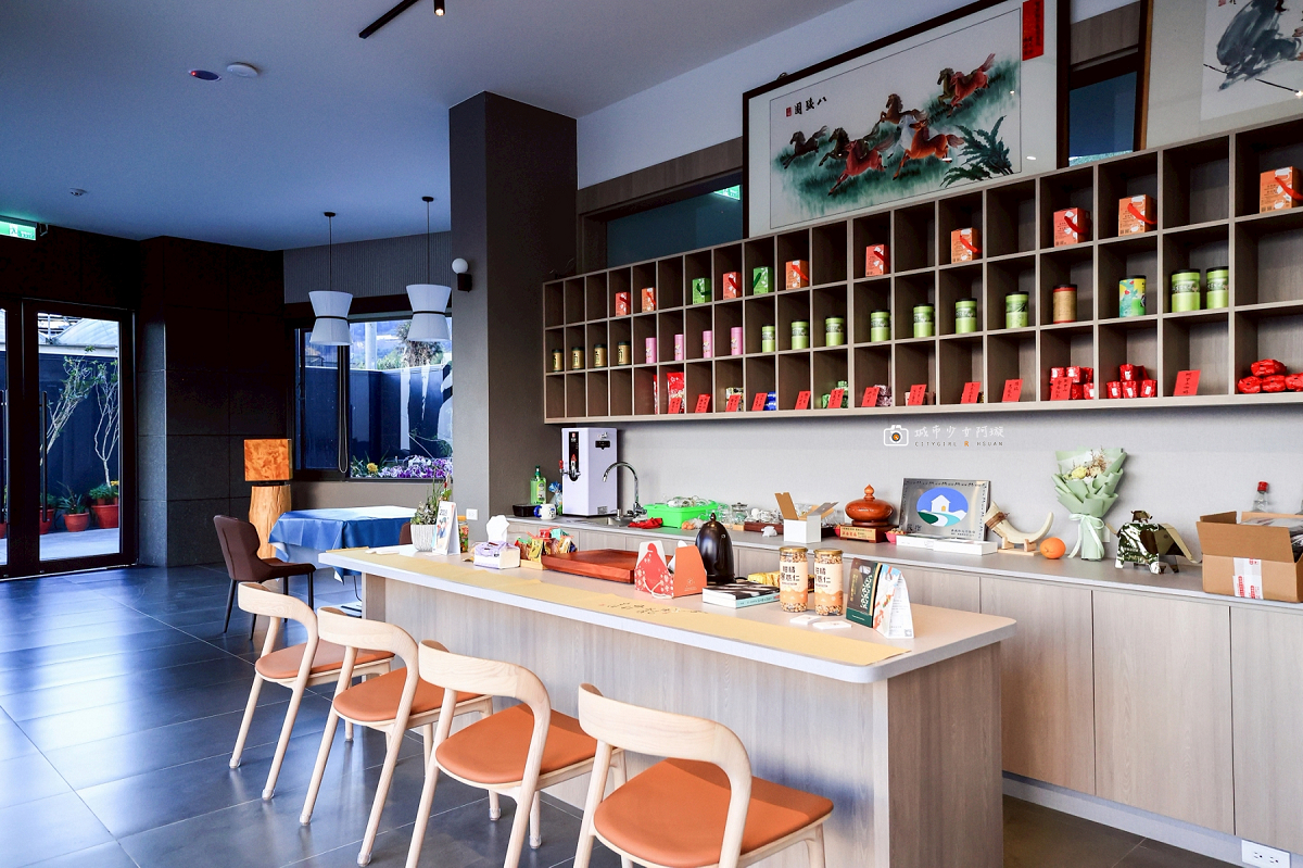 [嘉義住宿] 阿里山隙頂住宿首選，房內欣賞日出雲海、無邊際泳池、頂樓放空、奢華度假｜璦勒芬莊園民宿 @城市少女阿璇