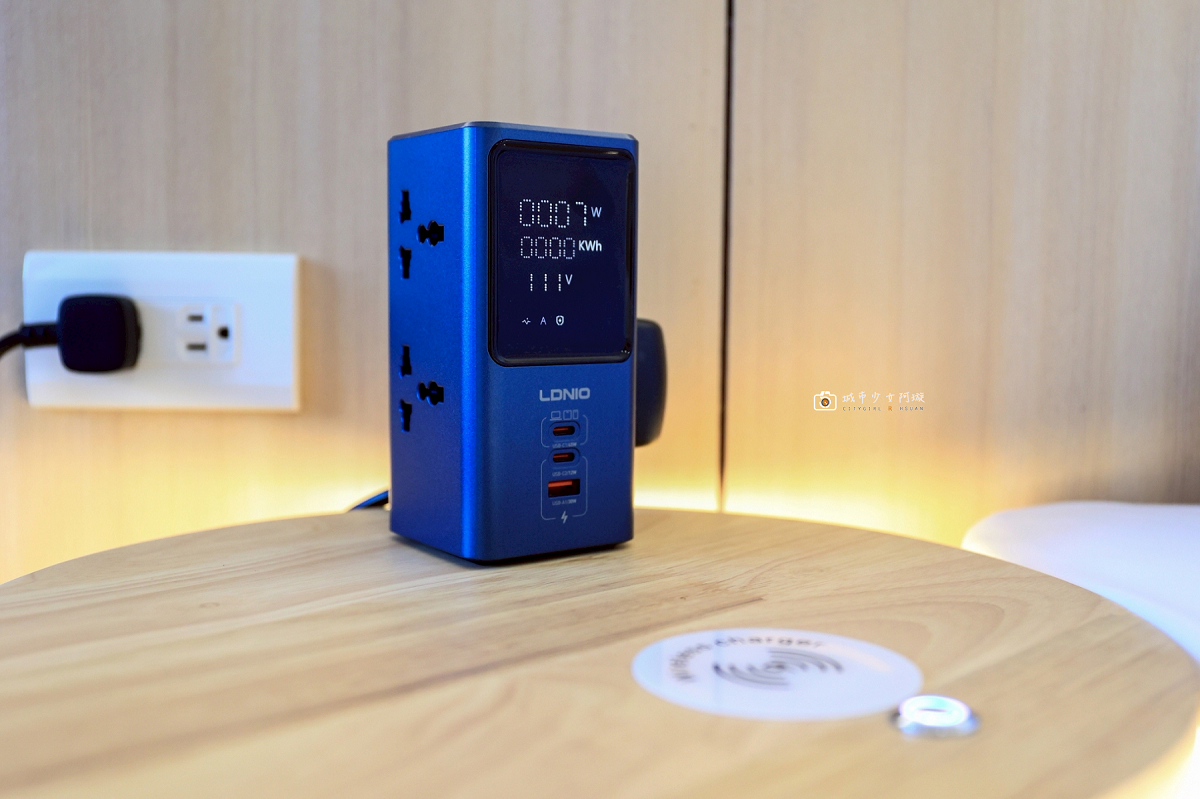 [嘉義住宿] 阿里山隙頂住宿首選，房內欣賞日出雲海、無邊際泳池、頂樓放空、奢華度假｜璦勒芬莊園民宿 @城市少女阿璇