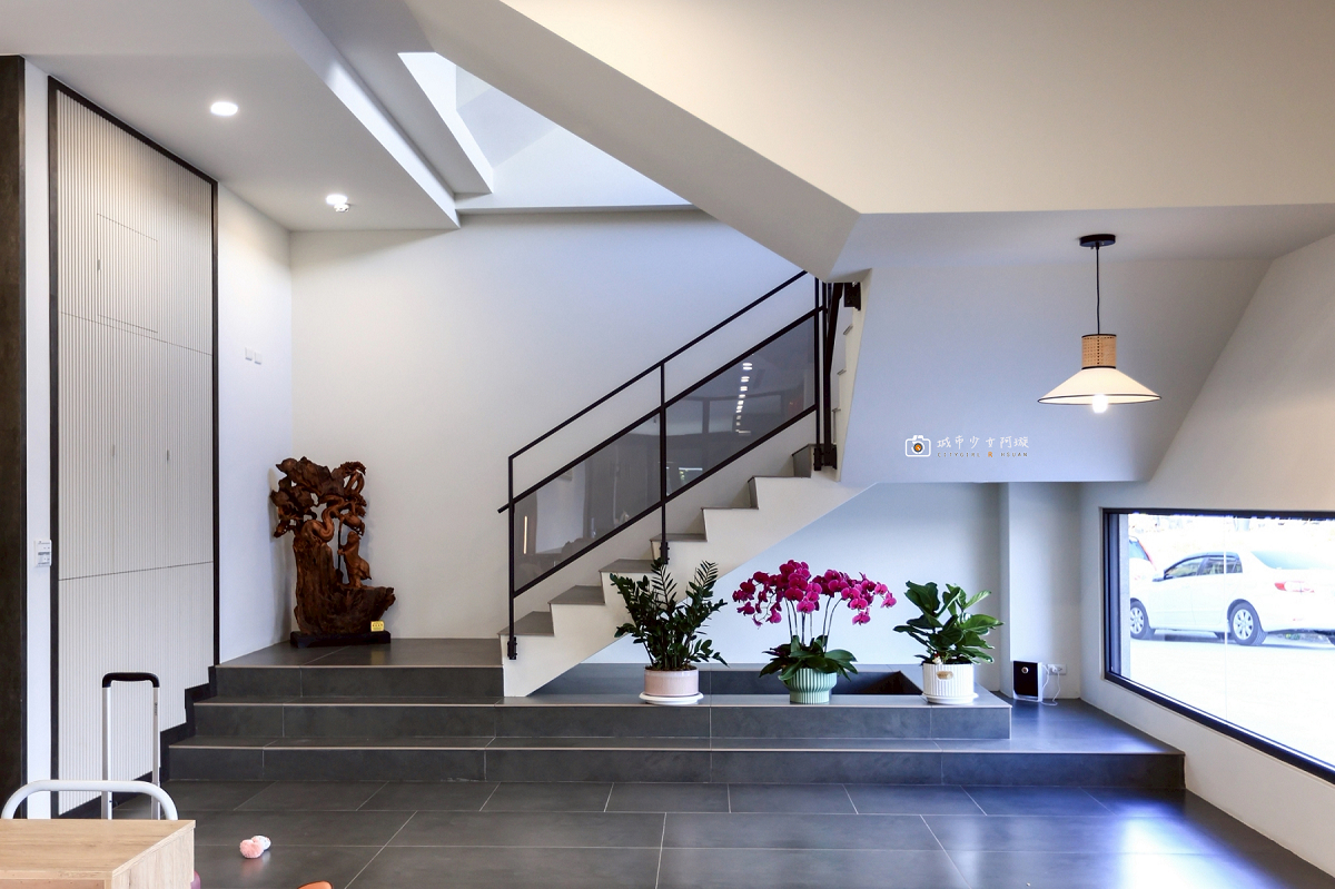 [嘉義住宿] 阿里山隙頂住宿首選，房內欣賞日出雲海、無邊際泳池、頂樓放空、奢華度假｜璦勒芬莊園民宿 @城市少女阿璇