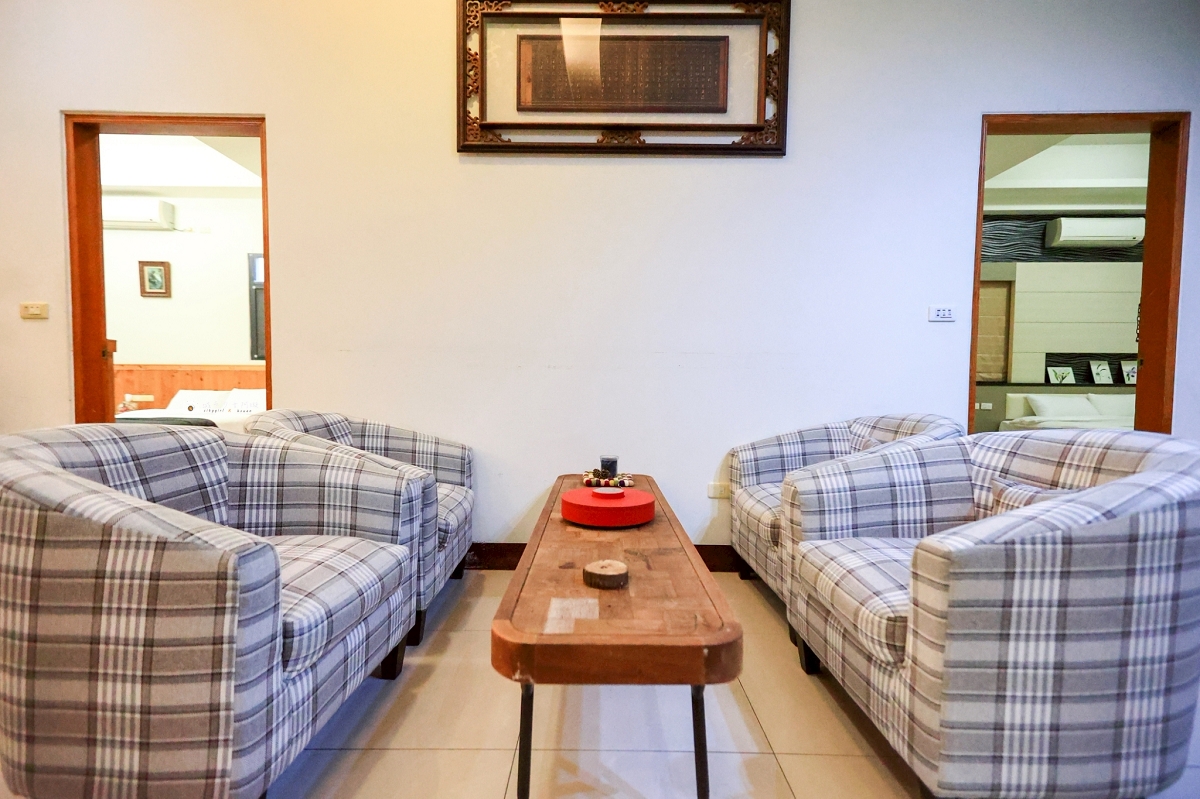 [南投旅遊]搭乘台灣好行日月潭線追櫻花，南投二日遊輕鬆玩，日月潭順遊景點推薦 @城市少女阿璇