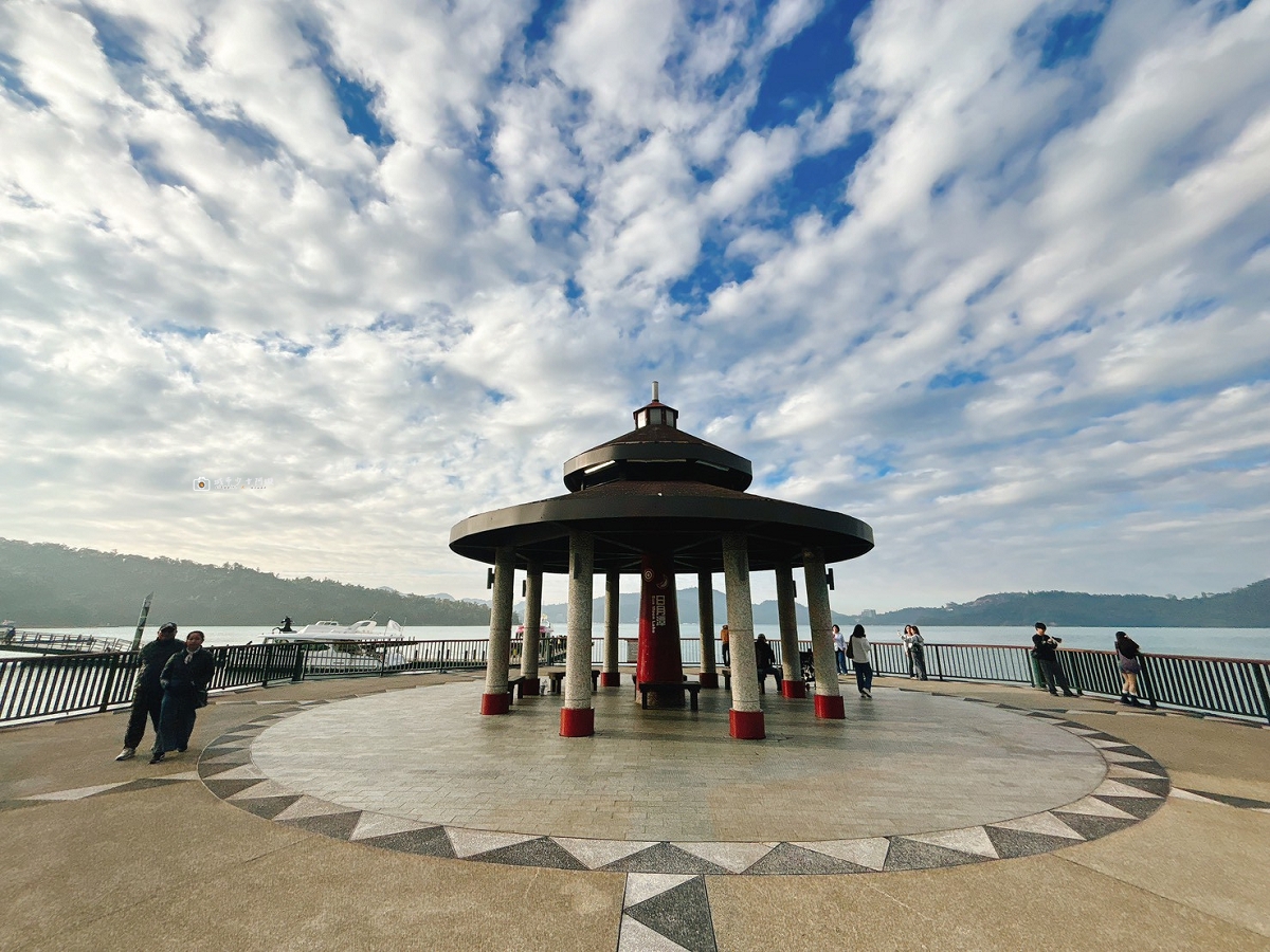 [南投旅遊]搭乘台灣好行日月潭線追櫻花，南投二日遊輕鬆玩，日月潭順遊景點推薦 @城市少女阿璇