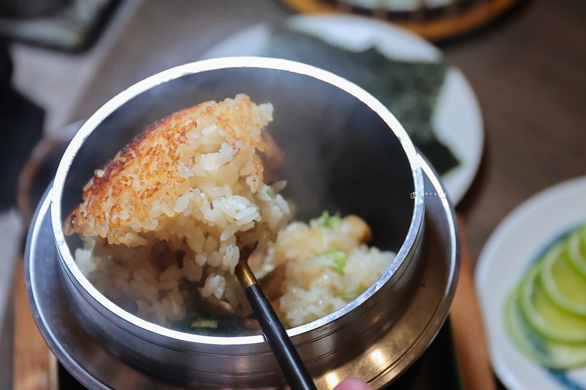 [南投美食]埔里深夜食堂，新開幕居酒屋！在地食材入酒、現撈生魚片與駐唱一次滿足｜幕居酒屋 @城市少女阿璇