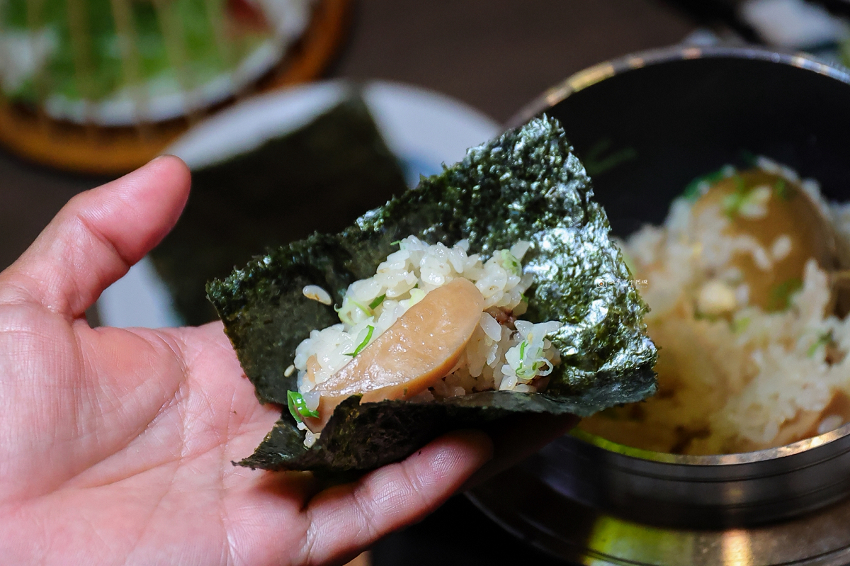 [南投美食]埔里深夜食堂，新開幕居酒屋！在地食材入酒、現撈生魚片與駐唱一次滿足｜幕居酒屋 @城市少女阿璇