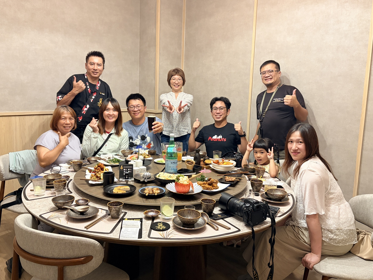 [南投美食]埔里深夜食堂，新開幕居酒屋！在地食材入酒、現撈生魚片與駐唱一次滿足｜幕居酒屋 @城市少女阿璇