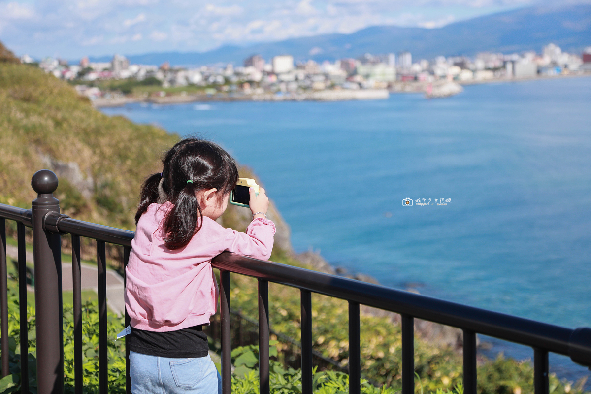 [日本旅遊]北海道自由行推薦｜函館山旁絕美海岸景點，津輕海峽、海蝕峭壁一次收藏｜立待岬 @城市少女阿璇