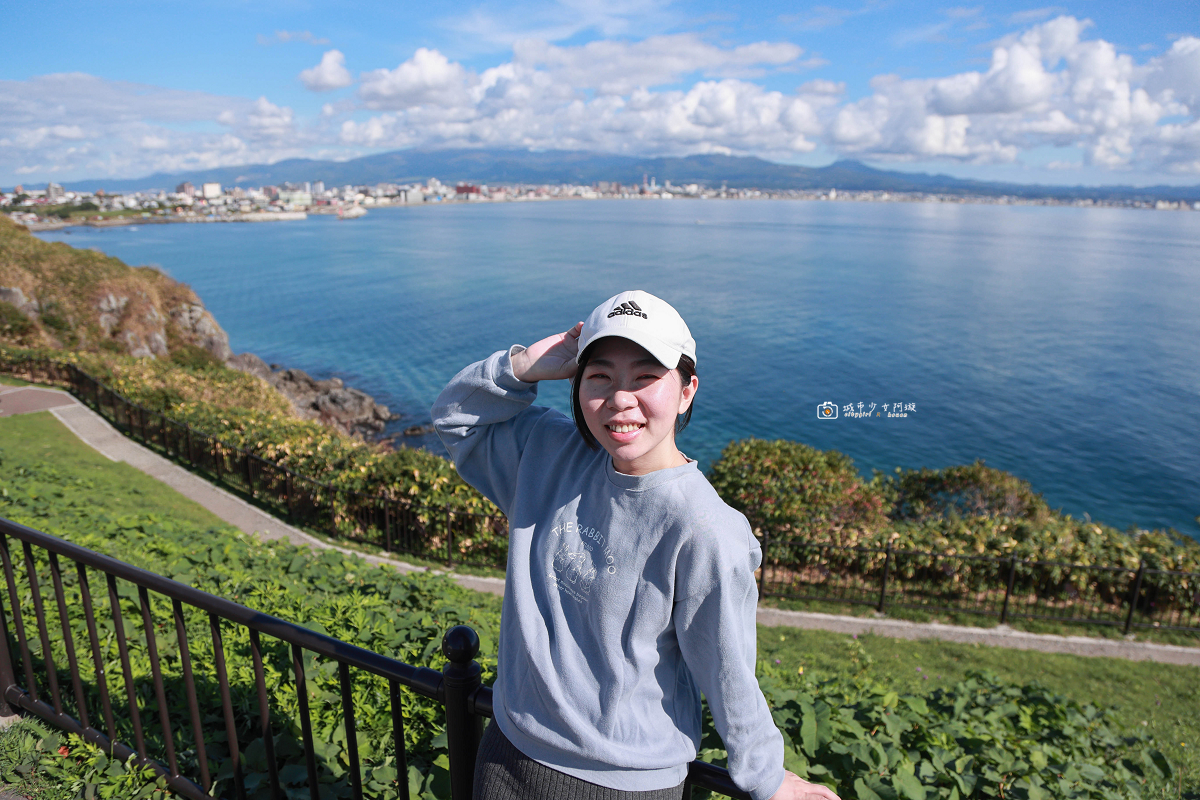 [日本旅遊]北海道自由行推薦｜函館山旁絕美海岸景點，津輕海峽、海蝕峭壁一次收藏｜立待岬 @城市少女阿璇
