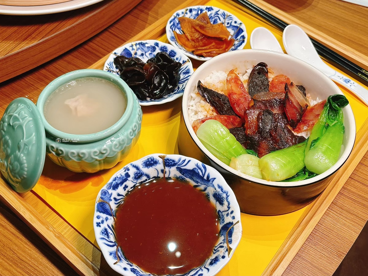 [南投埔里美食]暨南大學裡藏了間粵菜餐廳！八蔘聚 Blossom Chi，環境氣派、吃飽還能逛校園｜櫻花季推薦 @城市少女阿璇