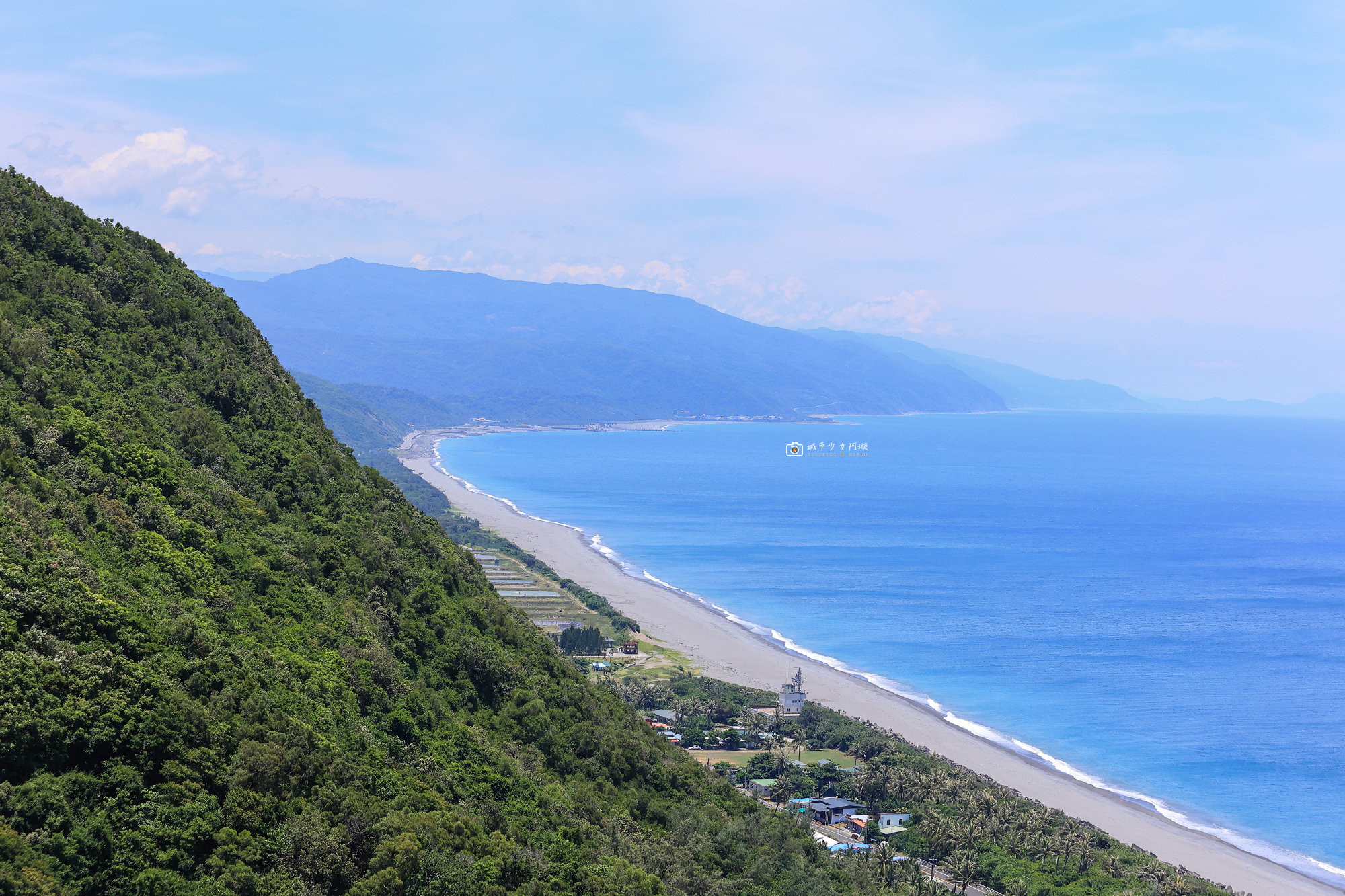 [台東景點]南田人文景觀觀景台｜南迴公路上的看海休息站，居高臨下眺望南田海岸 @城市少女阿璇