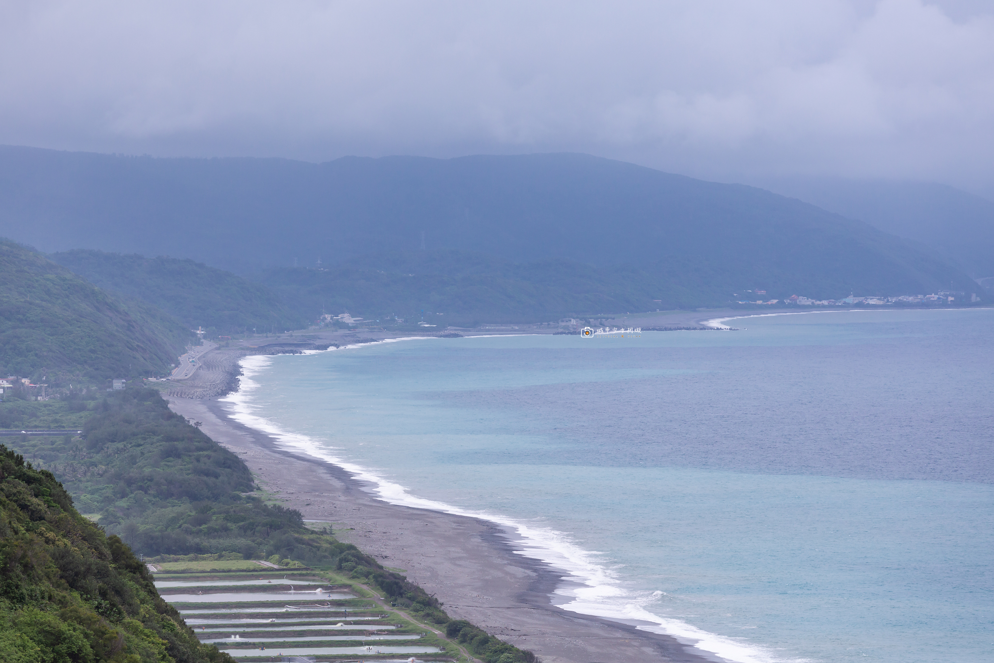 [台東景點]南田人文景觀觀景台｜南迴公路上的看海休息站，居高臨下眺望南田海岸 @城市少女阿璇