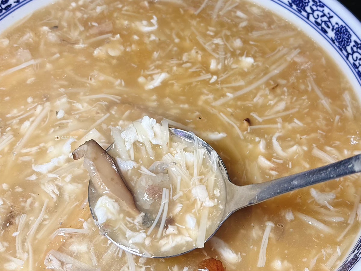 [南投埔里美食]暨南大學裡藏了間粵菜餐廳！八蔘聚 Blossom Chi，環境氣派、吃飽還能逛校園｜櫻花季推薦 @城市少女阿璇