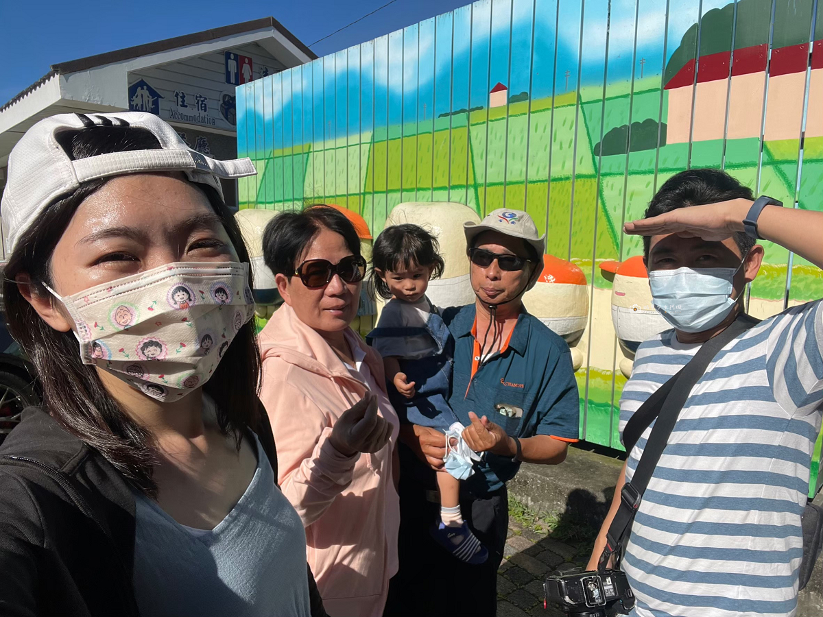 [台東景點]米國學校｜關山親子順遊景點！彩繪稻田、認識關山米、餵動物、必吃碗公飯 @城市少女阿璇