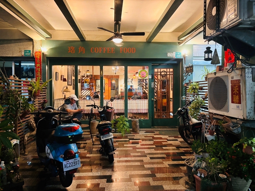 [台南美食]佳里聚餐餐廳推薦！在地人口袋名單，簡餐、火鍋、定食、甜點一次收藏 @城市少女阿璇