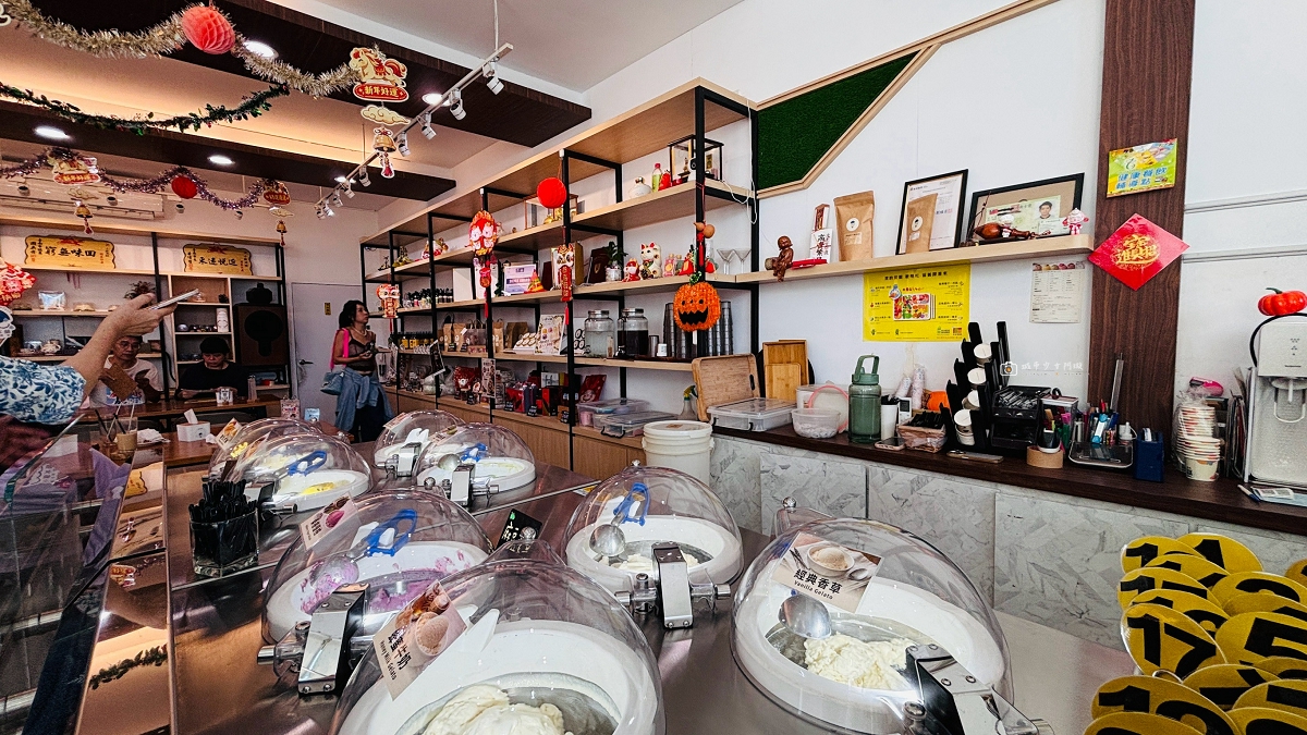 [台南美食] 南化小歇冰舖簡餐咖啡廳｜藏身南化的文青冰店，必吃生肖雞蛋糕與季節限定義式冰淇淋 @城市少女阿璇