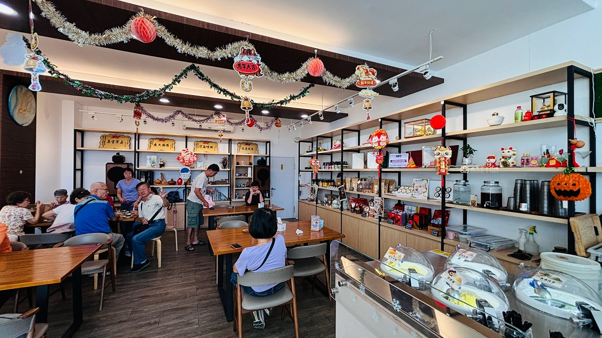 [台南美食] 南化小歇冰舖簡餐咖啡廳｜藏身南化的文青冰店，必吃生肖雞蛋糕與季節限定義式冰淇淋 @城市少女阿璇
