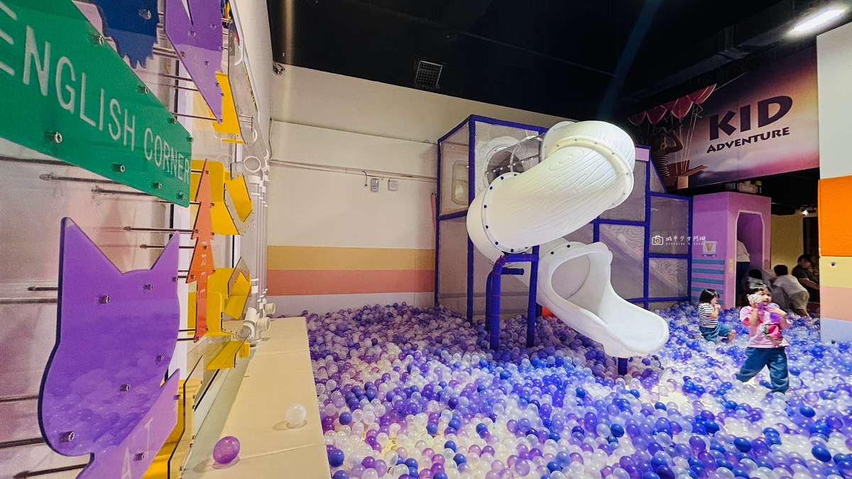 [台南住宿] 曾文水庫趣淘漫旅｜冒險設施玩不停！光束任務、高空滑索、自由落體挑戰膽量極限 @城市少女阿璇