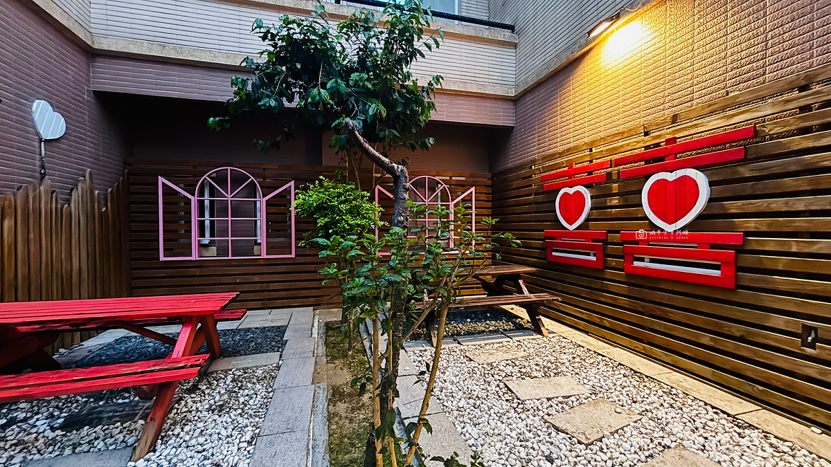 [嘉義住宿] 阿里山月灣Villa｜包棟住宿、寬敞客廳與按摩浴缸，親友出遊聚會好選擇 @城市少女阿璇
