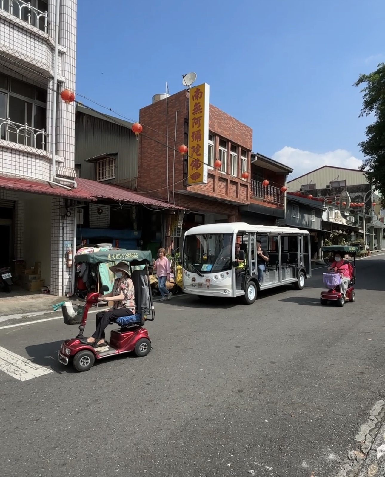[嘉義景點] 大埔半日遊｜免費接駁車、漂流木提琴 DIY、曾文水庫風景 @城市少女阿璇