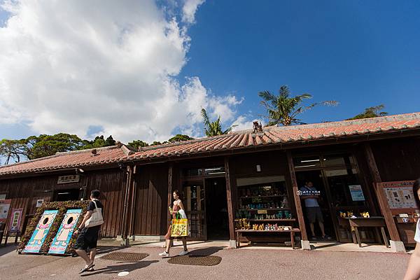 [日本旅遊]沖繩7天6夜遊記  玩翻沖繩必訪景點、推薦美食、親子旅遊、無敵海景飯店｜超強攻略Part1 @城市少女阿璇